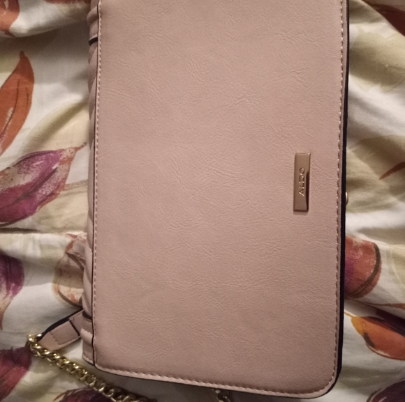 Women handbag - Picture 2 of 3